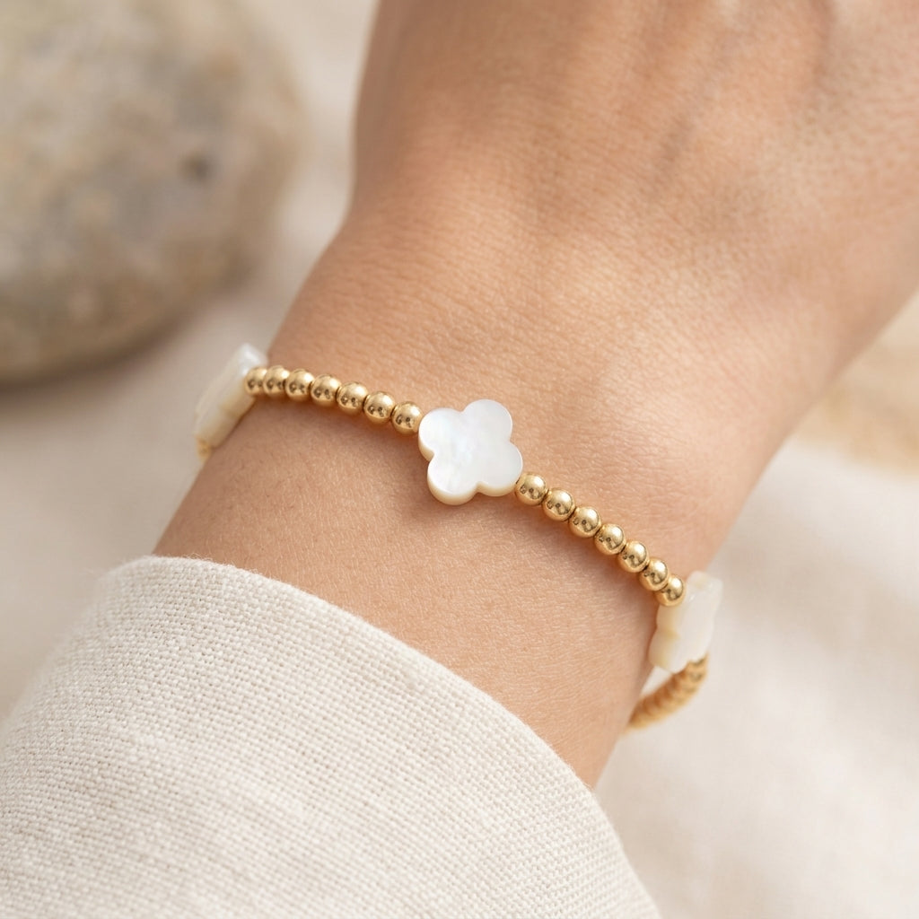 Signature Gold Clover
