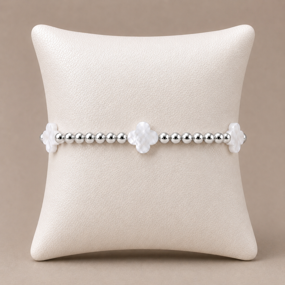 Signature Silver Clover
