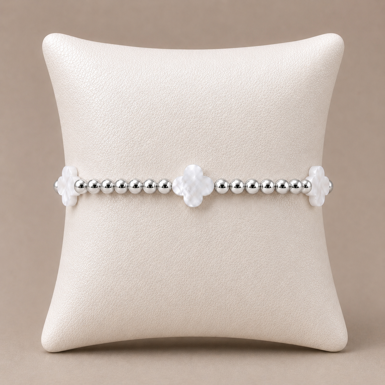 Signature Silver Clover